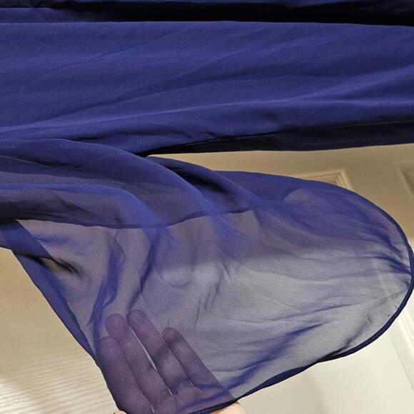 Elegant Sheer Evening Dress - Size 10 - Deep Blue - Picture 2 of 7